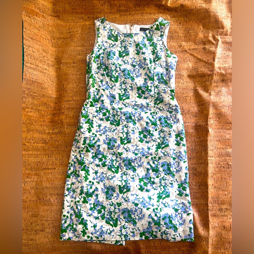 Brooks Brother’s Sleeveless Floral Dress